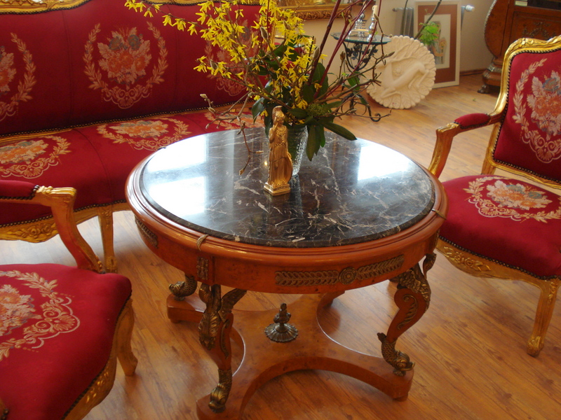 Barock - Stil - großer runder Tisch - Marmor Platte mit ...